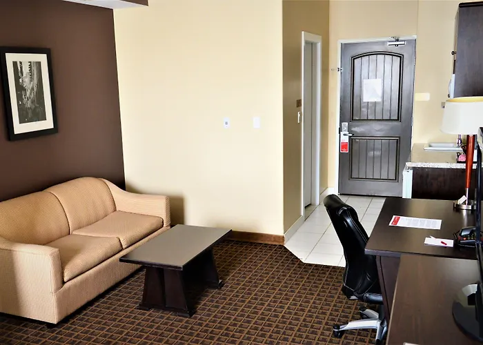 Ramada By Wyndham Cold Lake